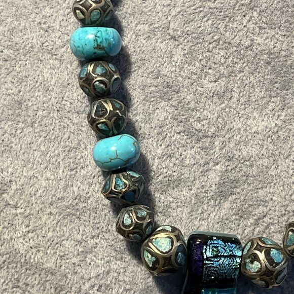 Real Turquoise Inlay & Silver Beaded Necklace W/ Dichroic Art Glass Pendant - Picture 4 of 7